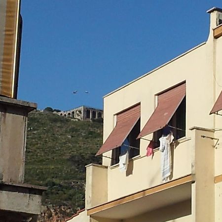 B&B Dimora Di Traiano Terracina Dış mekan fotoğraf