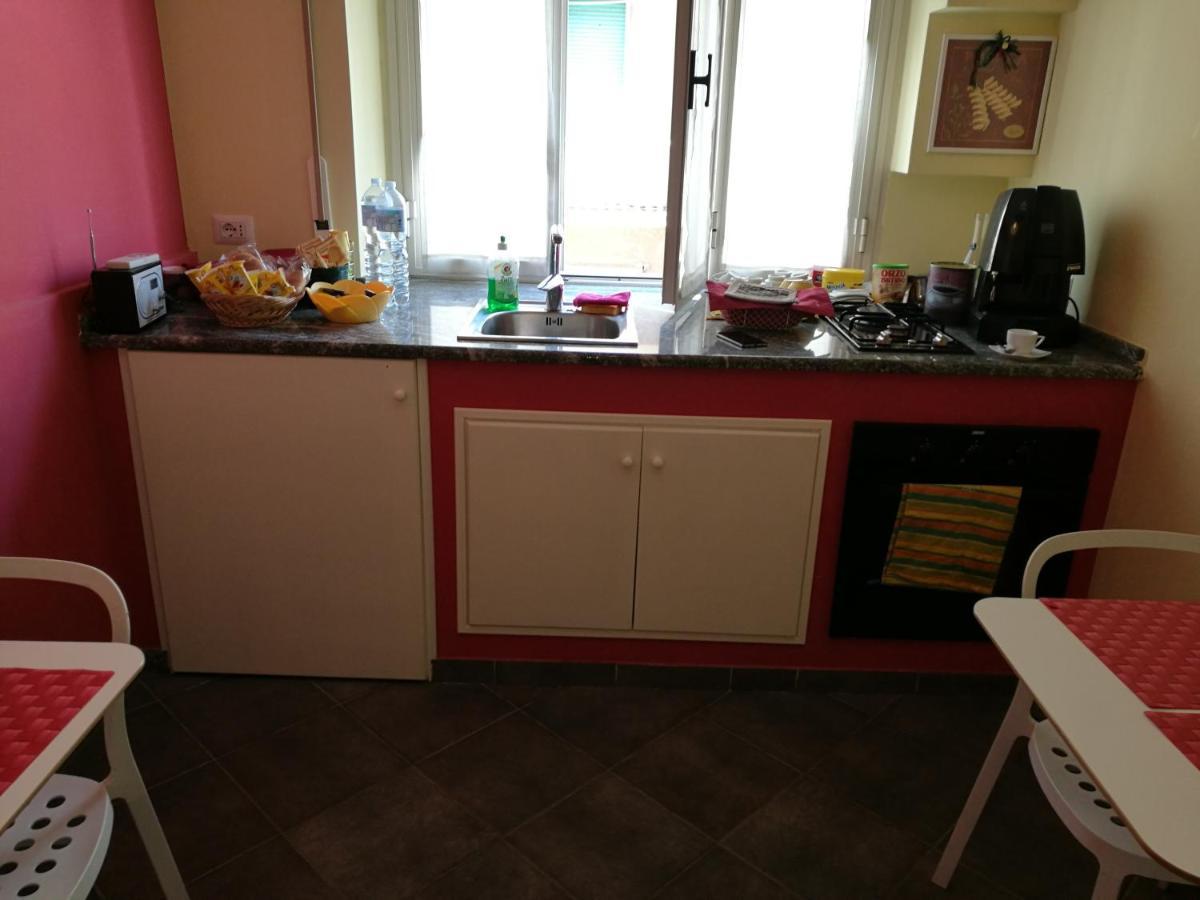B&B Dimora Di Traiano Terracina Dış mekan fotoğraf